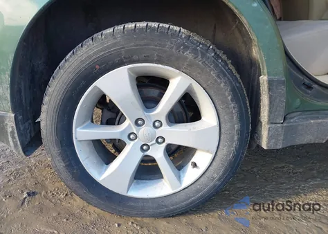 2014 Subaru Outback 2.5I Premium z USA, uszkodzony, nr VIN 4S4BRBCC6E3320960